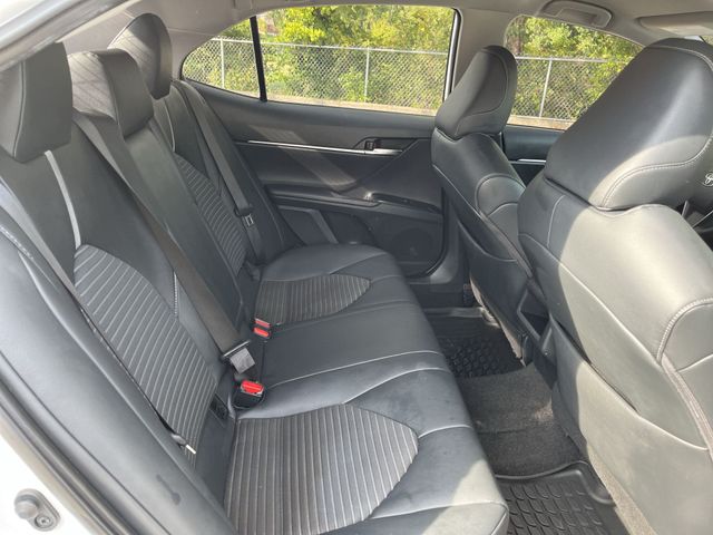 Thumbnail: 2019 Toyota Camry - 23