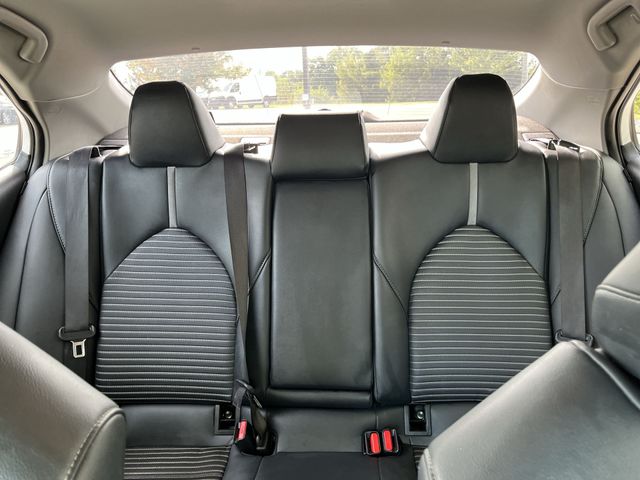 Thumbnail: 2019 Toyota Camry - 33