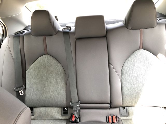 Thumbnail: 2019 Toyota Camry - 24
