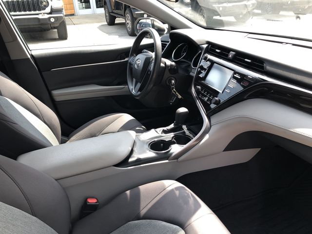 Thumbnail: 2019 Toyota Camry - 38