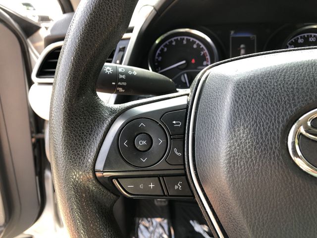 Thumbnail: 2019 Toyota Camry - 30