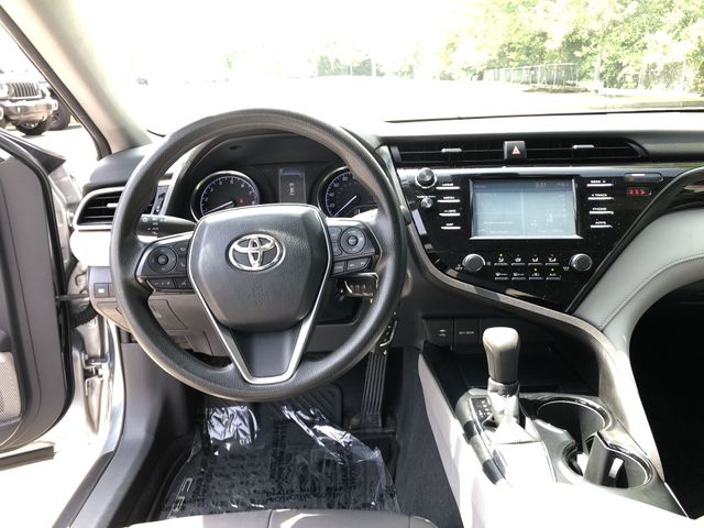 Thumbnail: 2019 Toyota Camry - 26