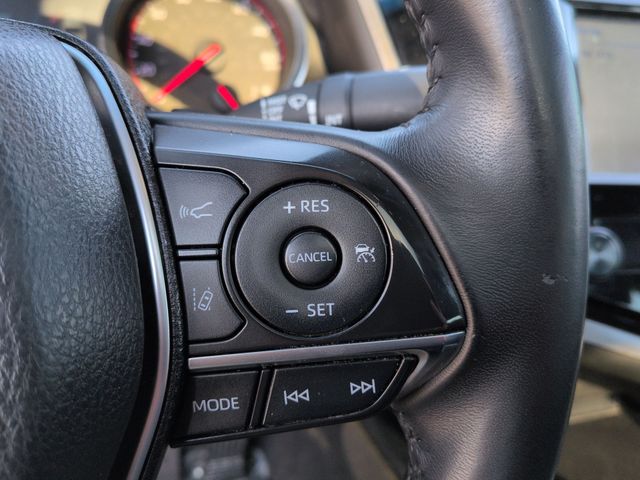 Thumbnail: 2018 Toyota Camry - 31