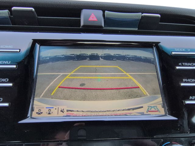 Thumbnail: 2018 Toyota Camry - 33