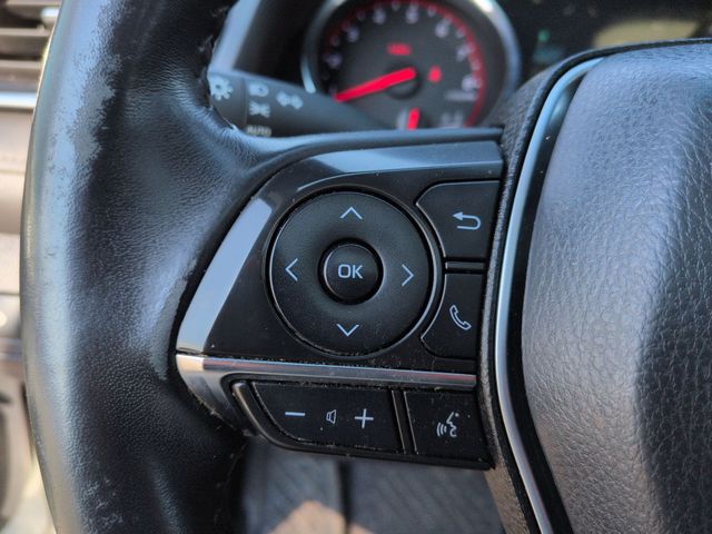 Thumbnail: 2018 Toyota Camry - 30