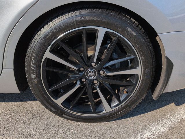 Thumbnail: 2018 Toyota Camry - 8