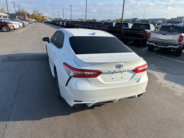 Thumbnail: 2019 Toyota Camry - 19