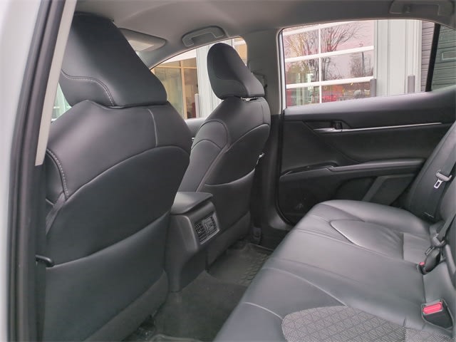 Thumbnail: 2019 Toyota Camry - 13