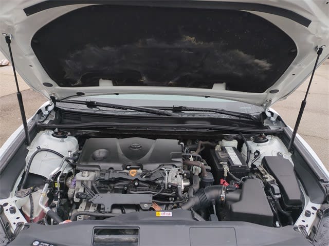 Thumbnail: 2019 Toyota Camry - 9