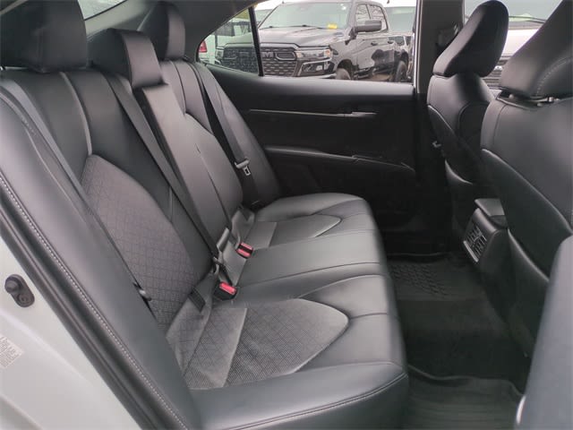 Thumbnail: 2019 Toyota Camry - 29