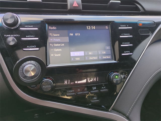 Thumbnail: 2018 Toyota Camry - 13