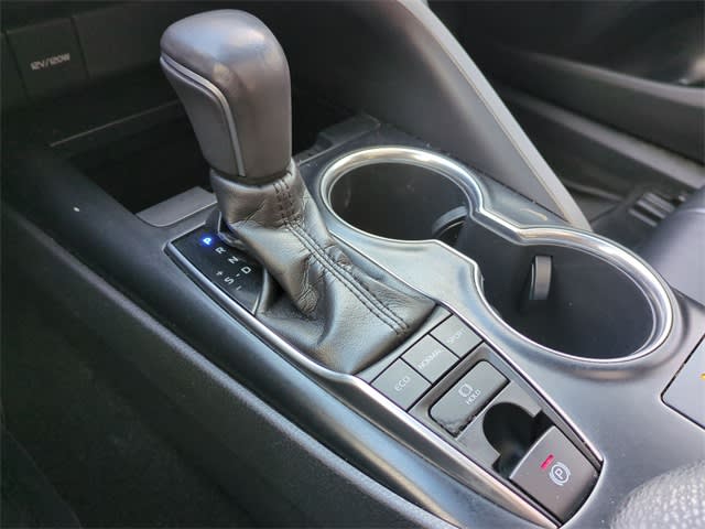 Thumbnail: 2018 Toyota Camry - 37