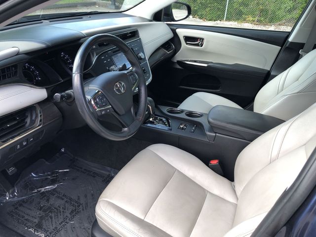 Thumbnail: 2016 Toyota Avalon - 10