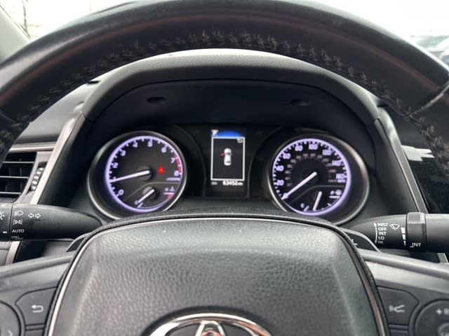 Thumbnail: 2023 Toyota Camry - 9