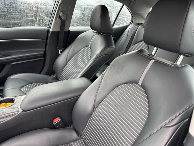 Thumbnail: 2023 Toyota Camry - 6