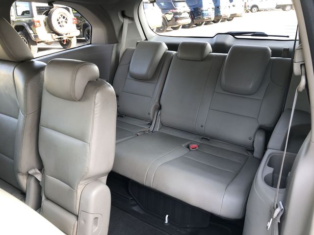 Thumbnail: 2012 Honda Odyssey - 35