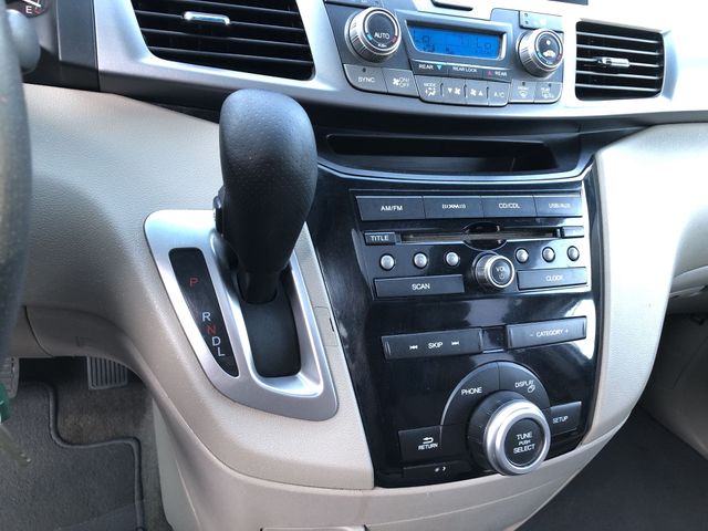 Thumbnail: 2012 Honda Odyssey - 31
