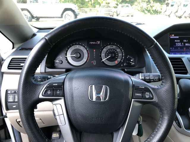 Thumbnail: 2012 Honda Odyssey - 13
