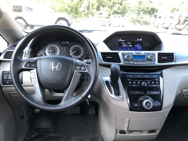 Thumbnail: 2012 Honda Odyssey - 8