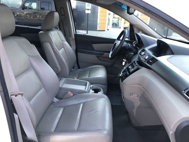 Thumbnail: 2012 Honda Odyssey - 10