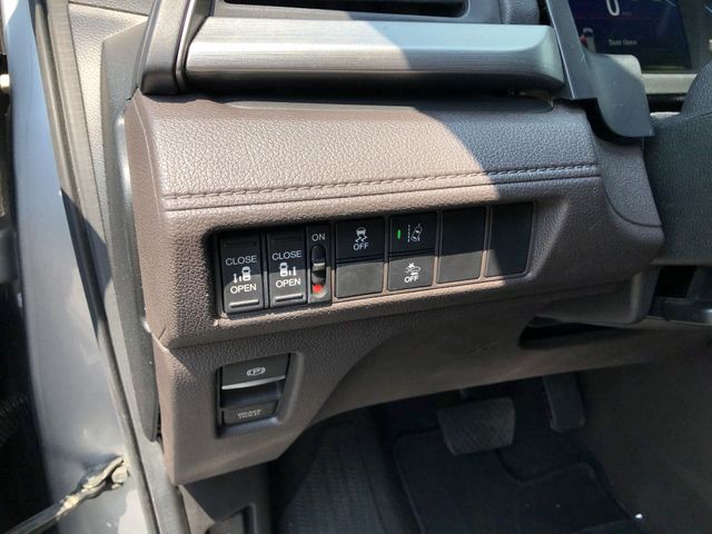 Thumbnail: 2019 Honda Odyssey - 30