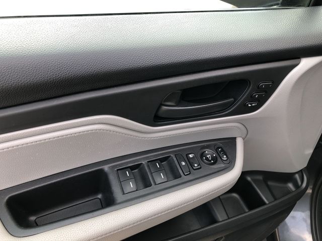 Thumbnail: 2020 Honda Odyssey - 31