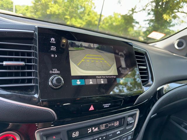 Thumbnail: 2019 Honda Pilot - 16