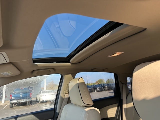 Thumbnail: 2016 Honda CR-V - 10