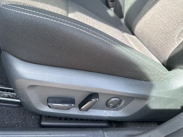 Thumbnail: 2023 Nissan Rogue - 10