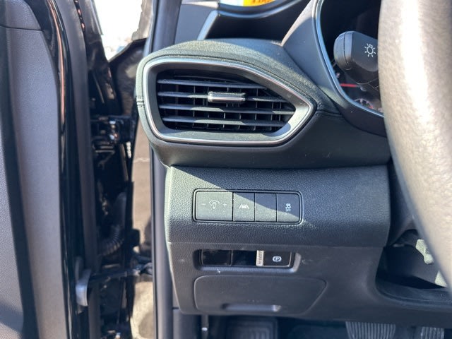 Thumbnail: 2022 Hyundai Santa Fe - 18