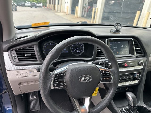Thumbnail: 2018 Hyundai Sonata - 2