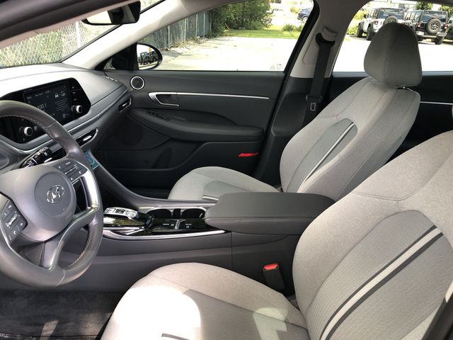 Thumbnail: 2020 Hyundai Sonata - 25