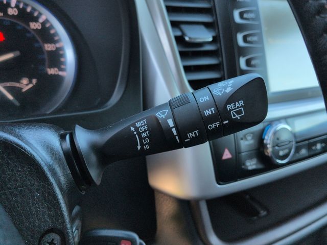 Thumbnail: 2016 Toyota Highlander - 12