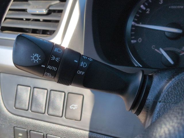 Thumbnail: 2016 Toyota Highlander - 13