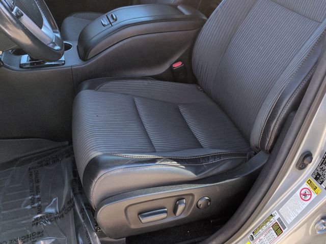 Thumbnail: 2016 Toyota Highlander - 24