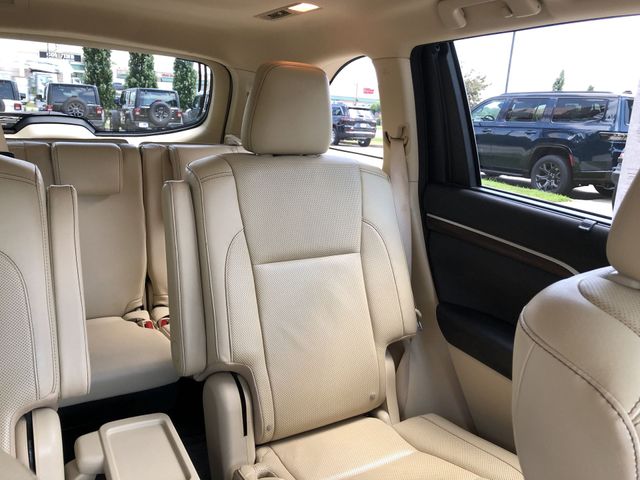 Thumbnail: 2016 Toyota Highlander - 23