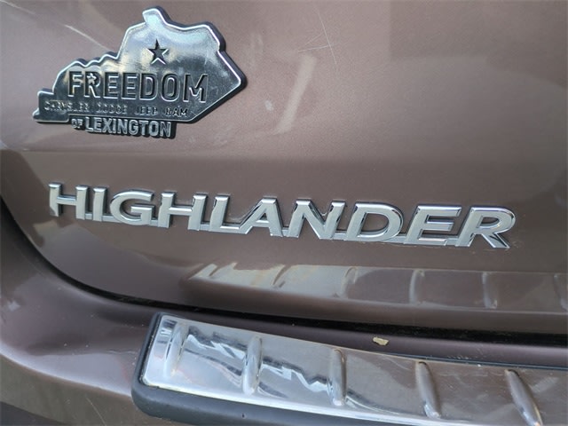 Thumbnail: 2017 Toyota Highlander - 26