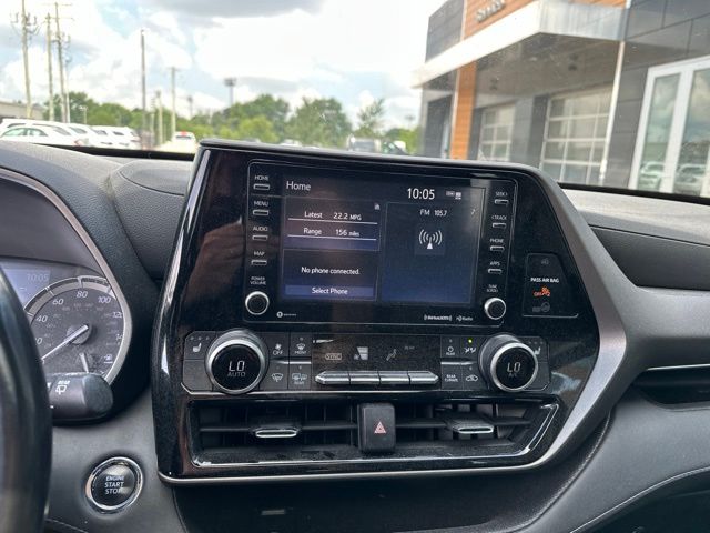 Thumbnail: 2022 Toyota Highlander - 10