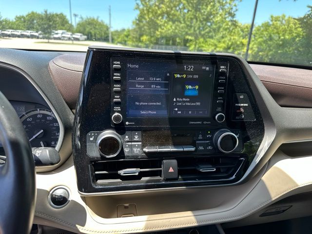 Thumbnail: 2021 Toyota Highlander - 9