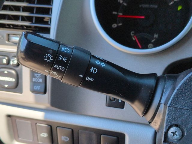 Thumbnail: 2014 Toyota Sequoia - 30
