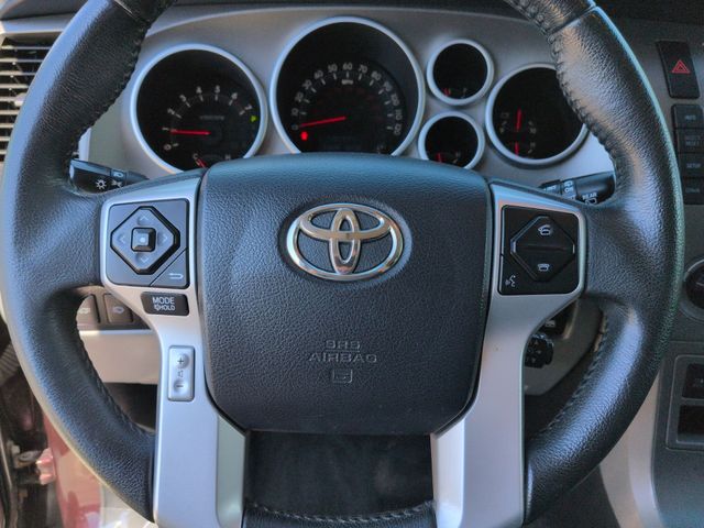 Thumbnail: 2014 Toyota Sequoia - 27