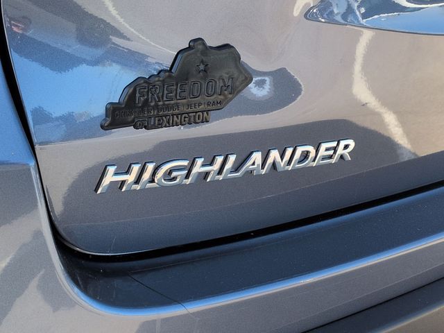 Thumbnail: 2019 Toyota Highlander - 24