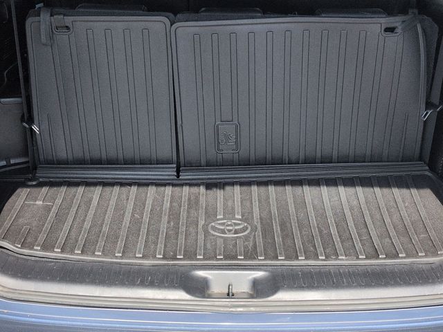 Thumbnail: 2019 Toyota Highlander - 16