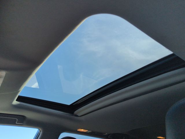 Thumbnail: 2019 Toyota Highlander - 26