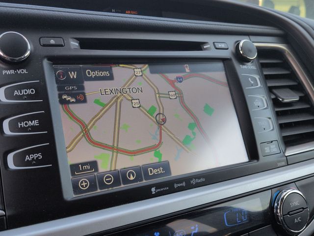 Thumbnail: 2019 Toyota Highlander - 33