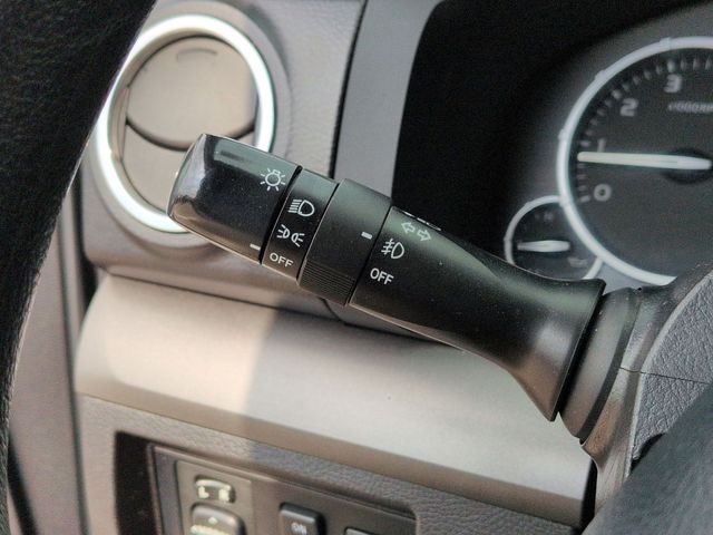 Thumbnail: 2016 Toyota Tundra - 14