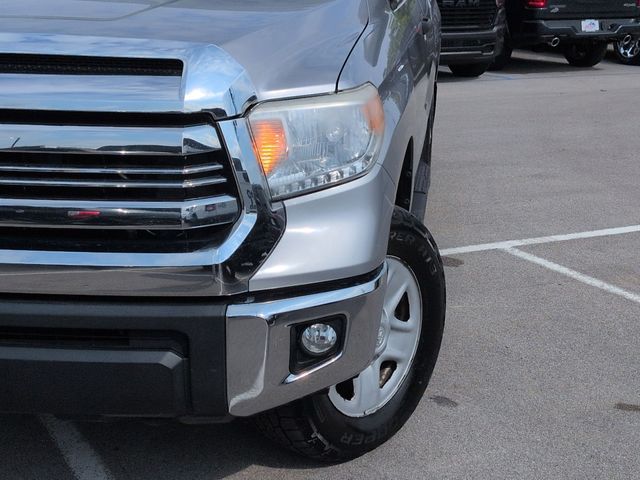 Thumbnail: 2016 Toyota Tundra - 23