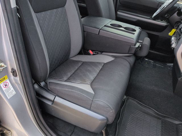 Thumbnail: 2016 Toyota Tundra - 11