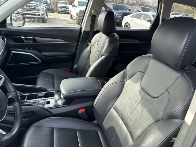 Thumbnail: 2021 Kia Telluride - 6