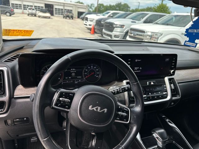 Thumbnail: 2022 Kia Sorento - 2